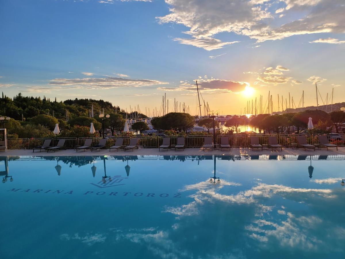 Sea Resort Marina Порторож Экстерьер фото